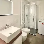 Apartament Splendido Trilo Con Posto Auto *