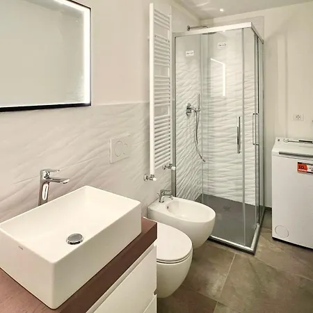 Apartment Splendido Trilo Con Posto Auto *