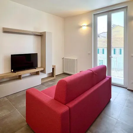 Splendido Trilo Con Posto Auto Apartman *