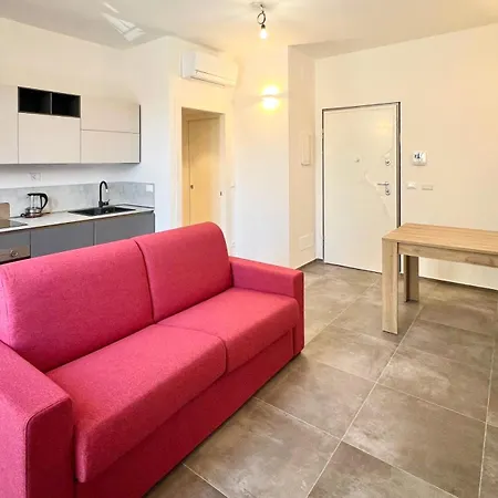 Apartman Splendido Trilo Con Posto Auto Varazze