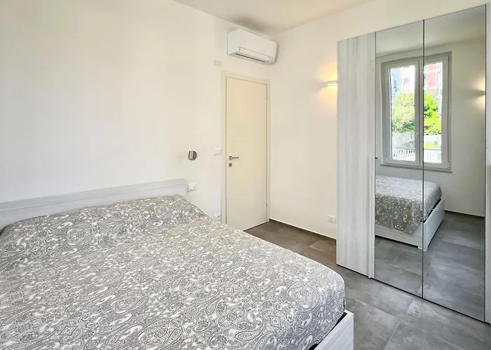 Splendido Trilo Con Posto Auto