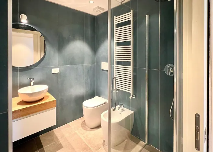 Splendido Trilo Con Posto Auto *